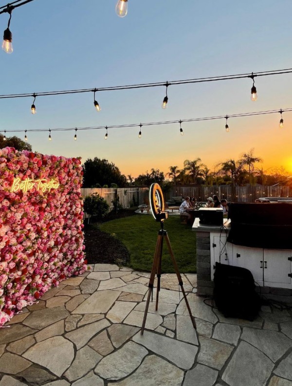 The Flower Boothco